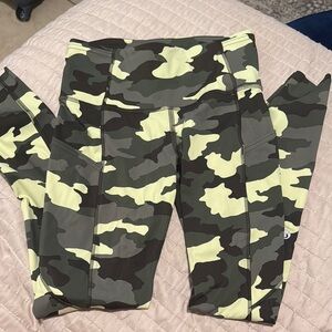 Lululemon Athletica Green and Black Camouflage Leggings